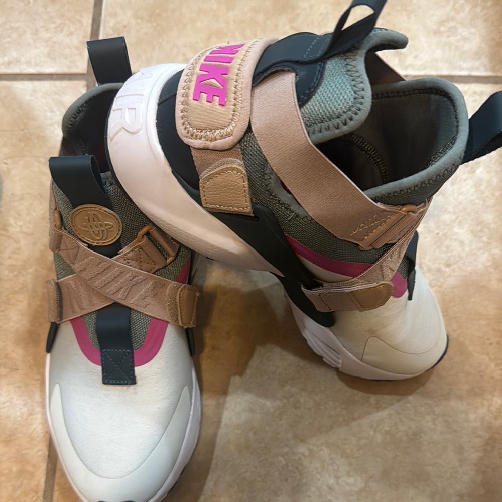 Nike Multicolor Sneakers Huarache,